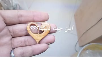 گردنبند چوبی زنانه طرح گربه‌ قلبی